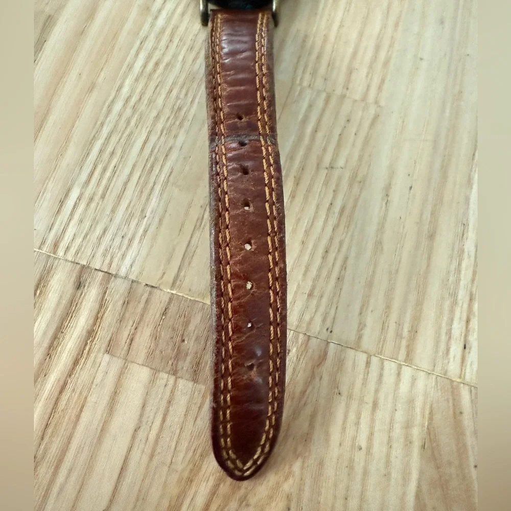 Vintage Timex Disney Pocahontas rotating leaves watch NEW BATTERY